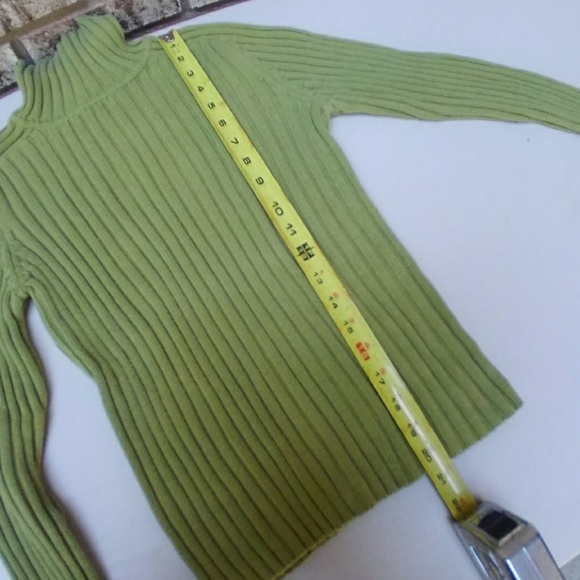 American Eagle Outfitters green ribbed sweater - Picture 4 of 8